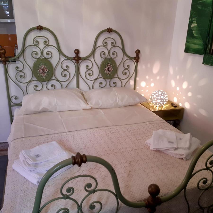 Bed and Breakfast La Pappaghezza Bari Esterno foto