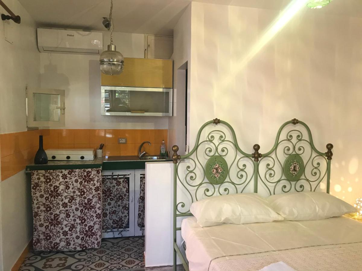 Bed and Breakfast La Pappaghezza Bari Esterno foto